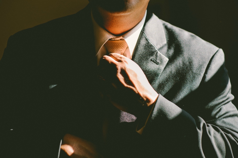 Leadership Blind Spots: Your Sh*t Shows Up Feature image for Mary Rezek Article Leadership Blindspots